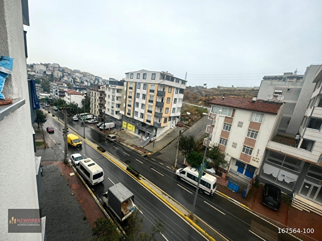ÇAYIROVA EMEK MAH BOSNA CAD ASANSÖRLÜ 3+1 SATILIK ARAKAT DAİRE - Görsel 8