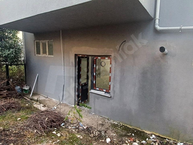 Sarıyer Merkeze Yakın Yenilenmiş Bahçeli Kiralık Dükkân - Görsel 30