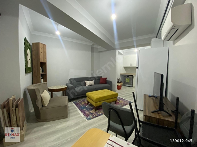 Remax Anı Dan Üsküdar Bahçelievler De Geniş Kiralık 1+1 Daire - Görsel 5