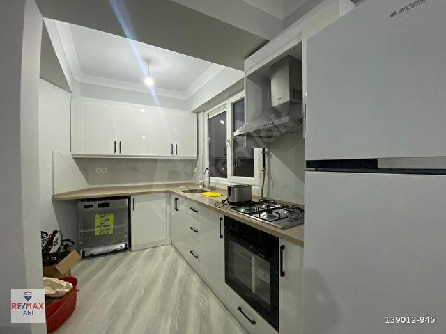 Remax Anı Dan Üsküdar Bahçelievler De Geniş Kiralık 1+1 Daire - Görsel 8