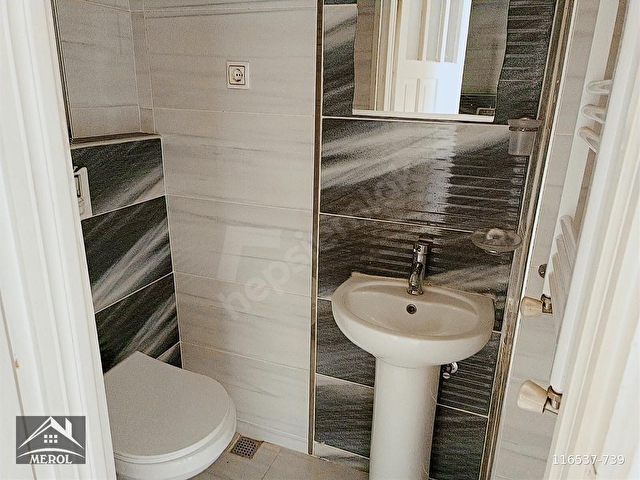 Bornova Atatürk Mah.nde Geniş ve Şık 2+1 Daire Kiralık - Görsel 24
