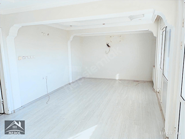 Bornova Atatürk Mah.nde Geniş ve Şık 2+1 Daire Kiralık - Görsel 2