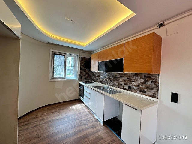 TÜRKMENBAŞI BULVARINDA DİREKT HASARSIZ 2+1 AÇIK MUTFAK SATILIK FIRSAT DAİRE