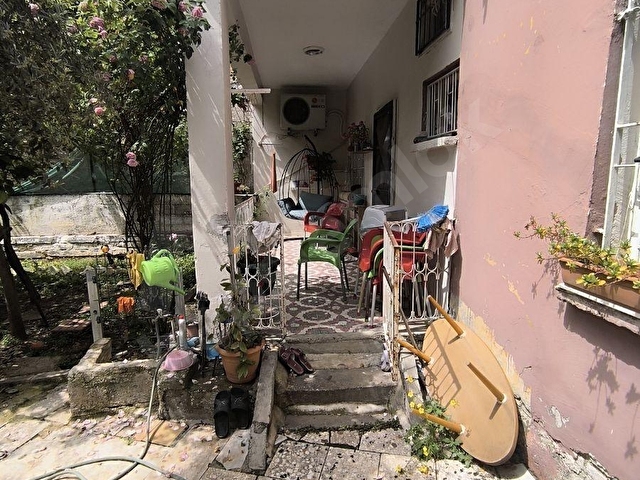 MİTHATPAŞADA TEK KATLI MÜSTAKİL EV 220 m2 3+1 KAPALI MUTFAK - Görsel 23
