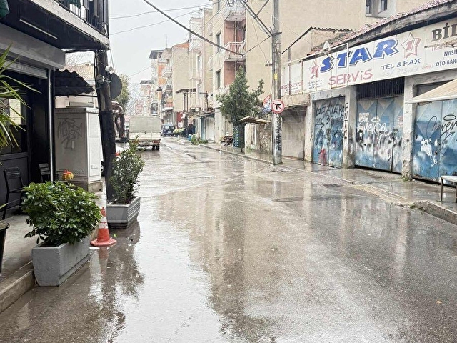 Konak Yenidoğanda 2+1 Arakat 90 m² Balkonlu Satılık Daire - Görsel 4