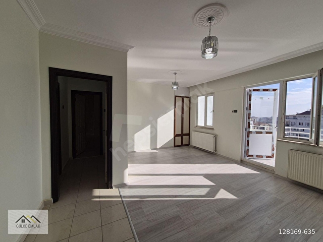 GÜLCE DEN LİSE CADDESİNDE TERASLI SATILIK 2+1 DAİRE
