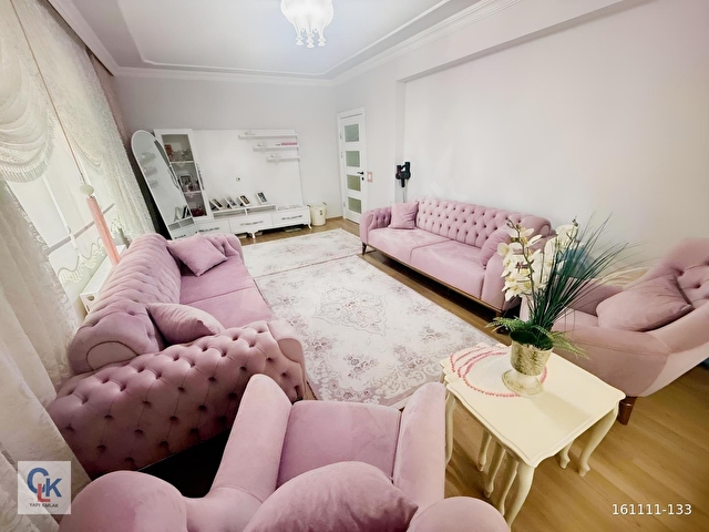 ÇELİKOĞLU EMLAKTAN 3+1 145m2 FATİH CAMİ DİBİ FULL KREDİLİ DAİRE - Görsel 2