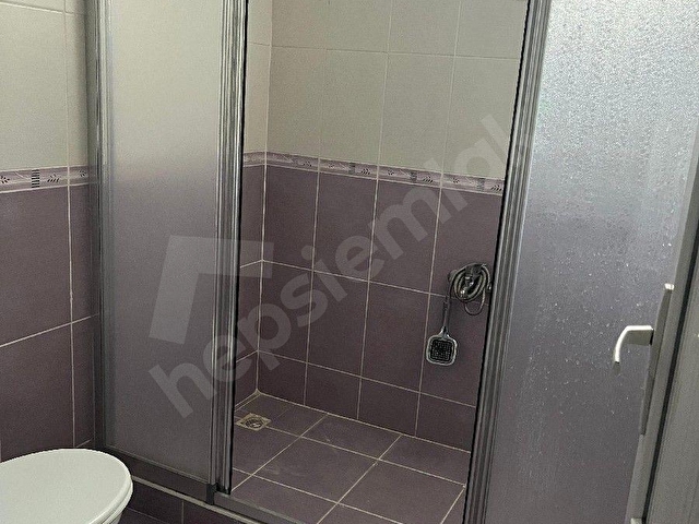 Bafra Altınkaya Mahallesi, 19 Mayıs Caddesi Üzerinde Kiralık 3+1 Daire - Görsel 12