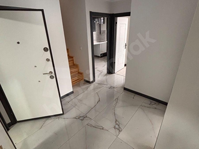 SULTANBEYLİ ADİL MAHALLESİ SATILIK 4+1 ÜST DUBLEKS 160m2 DAİRE - Görsel 12