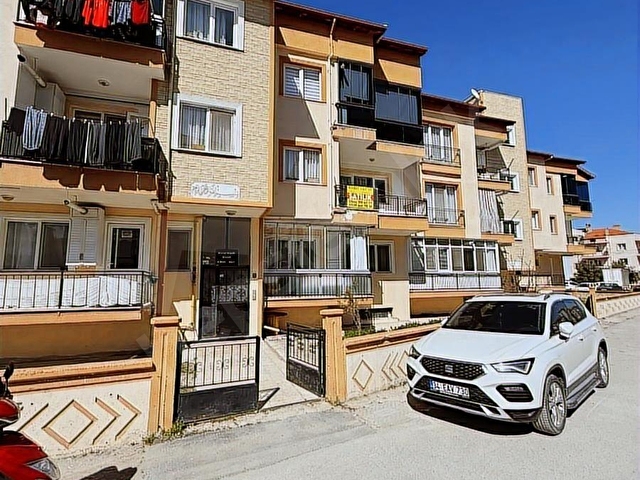 BAĞLAR MAHALLESİNDE SATILIK ARA KAT 3+1 DAİRE