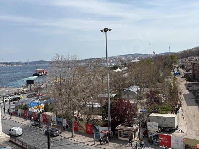 SİRKECİ GAR KARŞISI ANA CADDEDE İŞ HANINDA KİRALIK OFİS - Görsel 4
