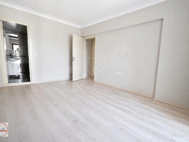 Hak Emlaktan Beyciler Mah.de Ebeveyn Banyolu Satılık 2+1 Daire - Görsel 11