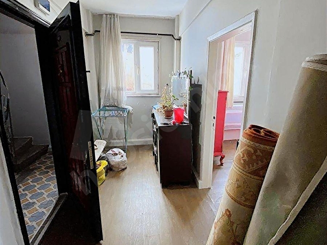 PİYALEPAŞA BEYOĞLU DÖRTYOLDA KİRALIK 1+1 DAİRE / AÇIKLAMAYI OKU/