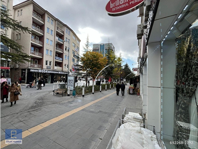 # NİĞDE EMLAK MRKZNDEN YENİ ÇARŞIDA 195m2 SATILIK DEPOLU DÜKKAN# - Görsel 5