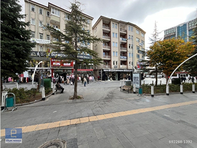 # NİĞDE EMLAK MRKZNDEN YENİ ÇARŞIDA 195m2 SATILIK DEPOLU DÜKKAN# - Görsel 7