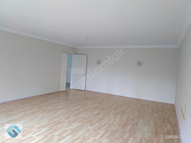 BEYLİKDÜZÜ Parlamenterler Sitesi Peyzaj Cephe giriş FİYATI DÜŞTÜ - Görsel 2