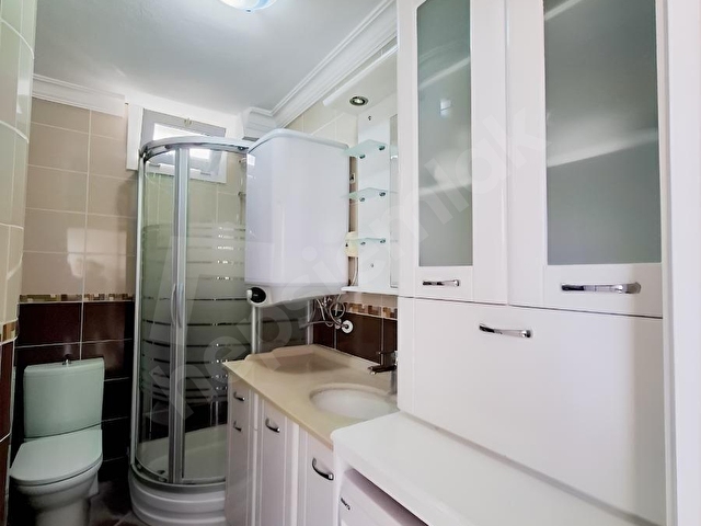 ALAÇATI MERKEZDE KİRALIK FUL EŞYALI FERAH 3+1 DAİRE - Görsel 20