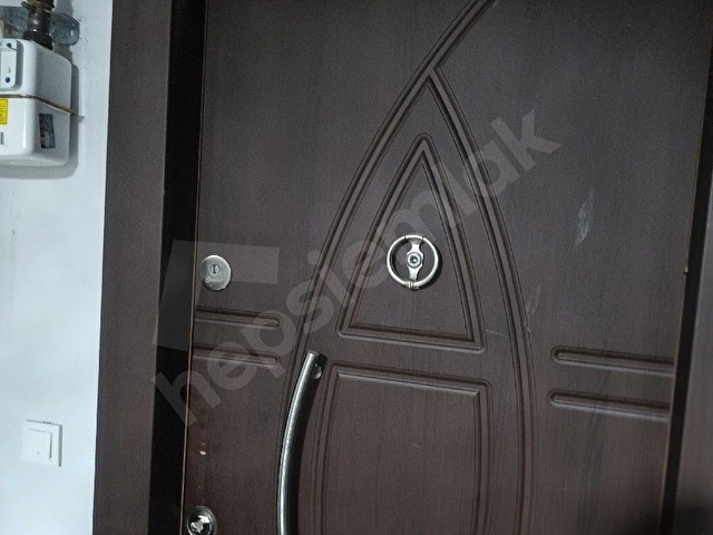 Haraççı göçmen Mahallesinde sahibinden kiralık eşyalı çatı katı daire - Görsel 18