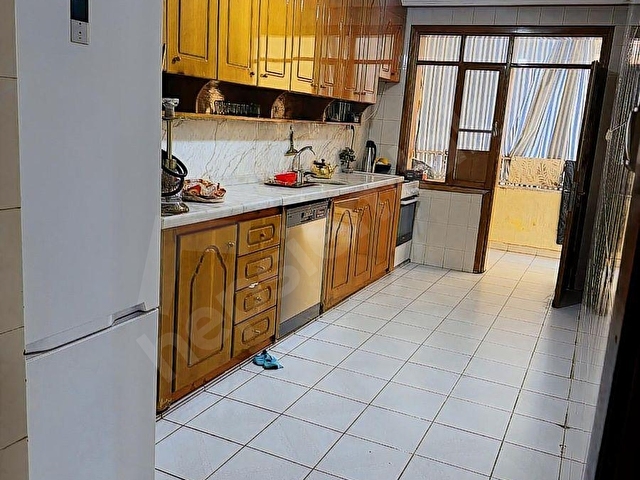 YILDIZ AY GAYRİMENKULDEN ÇARŞI MERKEZİNDE SATLIK GENİŞ2+1 DAİRE - Görsel 2