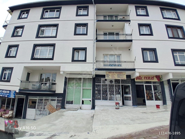 İncirli Önay Sokakta Ön Cephe Bahçesi Yeni Düzenlendi Dükkan - Görsel 17