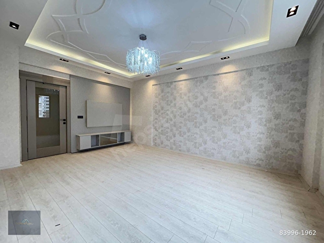 BEREKETLİOĞLUNDAN SATILIK MİLLET CAMİİ ARKASI 2,5+1 DAİRE - Görsel 4