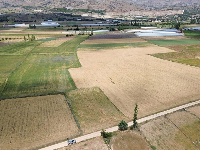 VİP GAYRİMENKULden ÇOBANİSA MAH. 19.500M² YOL CEPHELİ TARLA - Görsel 8