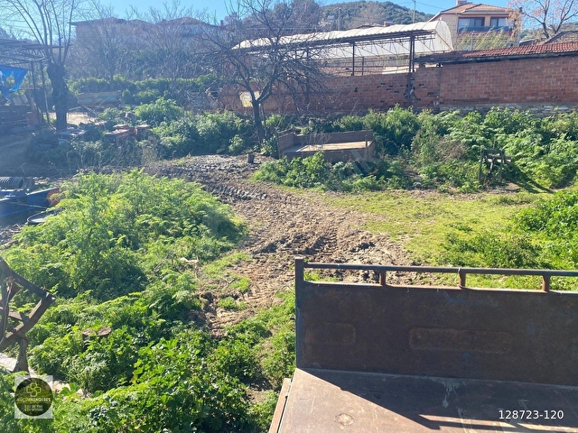 TEK TAPU Kiraz Umurcalı mh. Dam ve ev yapılabilir SATILIK TARLA - Görsel 12