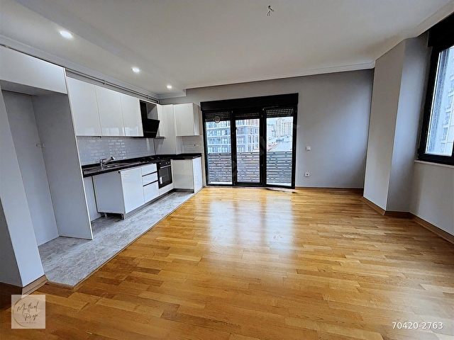 MUTLUOL PROJEDEN BOSTANCI SAFİR SİTESİNDE 2+1 SATILIK DAİRE - Görsel 2