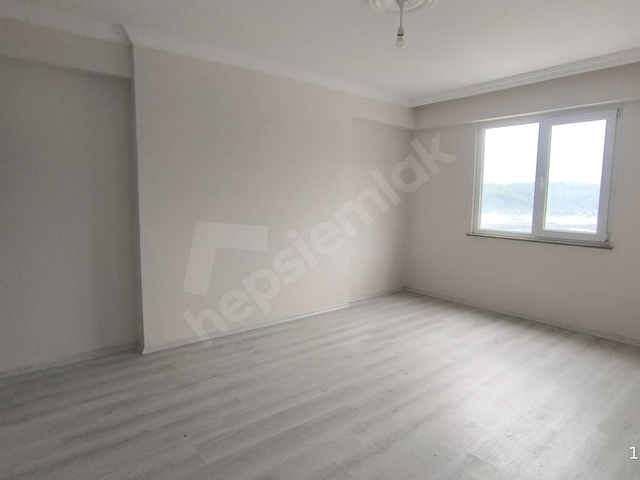 CİHANGİR EMLAKTAN TERAS PARKTAN SATILIK GENİŞ FERAH DAİRE - Görsel 9