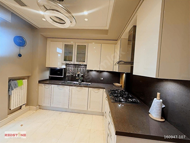 Emaar Rezidansda Özel 30 m2 Teraslı Satılık 2+1 - Görsel 11