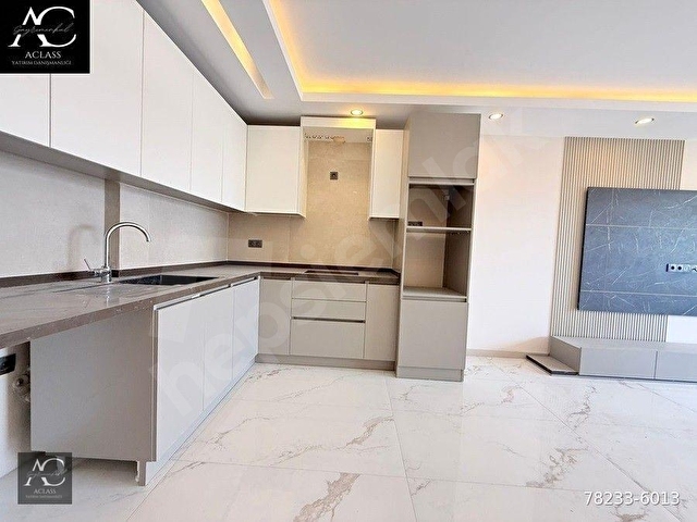 ACLASSDAN MERKEZİ KONUMDA-GÜVENLIK-KAPALI OTOPARK-BAHÇE-HAVUZ-SOSYAL ALAN-LÜX KİRALIK 2+1 DAİRE - Görsel 20
