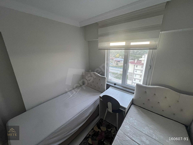 KUZEYKENTTE ÜNİVERSİTEYE VE ANA CADDEYE YAKIN KONUMDA EŞYALI 2+1 - Görsel 28