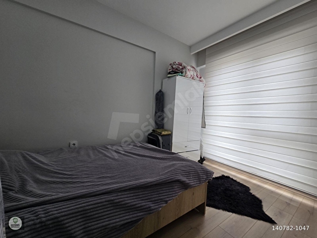 ÜSTÜNELDEN MERKEZDE YENİ BİNADA HAZIR KİRACILI SATILIK DAİRE - Görsel 16