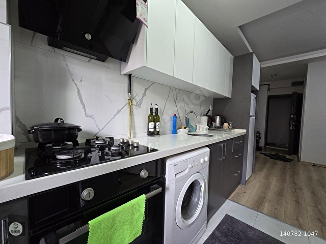 ÜSTÜNELDEN MERKEZDE YENİ BİNADA HAZIR KİRACILI SATILIK DAİRE - Görsel 15