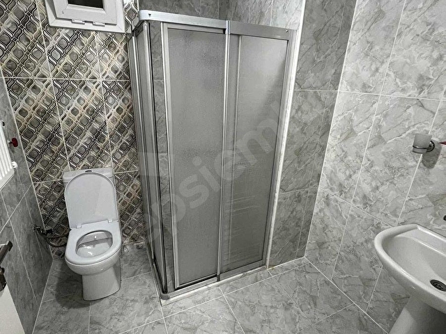 Yakakent Merkezde kiralık mutfak salon ayrı 1+1 daire - Görsel 28