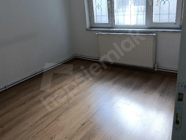 Sultan Selim Mahallesinde 2+1 105 metrekare satılık daire - Görsel 6