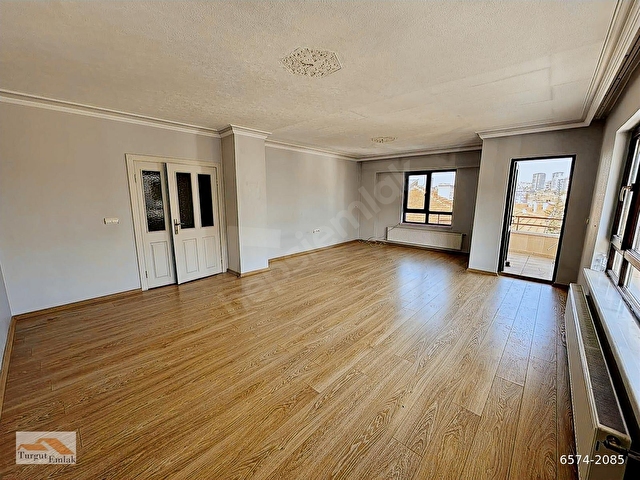 VEDAT DOLAKAY CADDESİNE YAKIN 5+1 SATILIK DUBLEKS - Görsel 3