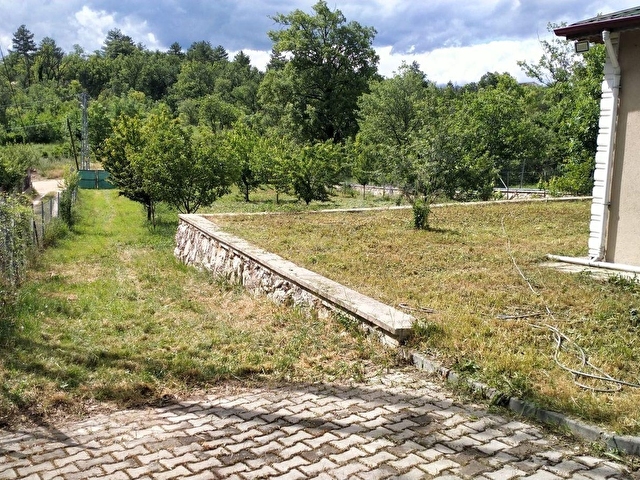 SAFRANBOLU YAZIKÖYDE BULUN. 100 M2 BAHÇELİ EV VE ARSASI SATILIK - Görsel 3