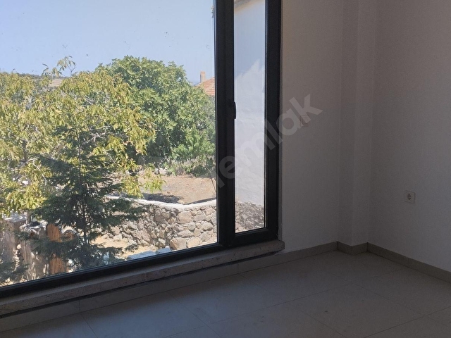 KOCAKÖY KÖYÜNDE, SATILIK EV. - Görsel 6