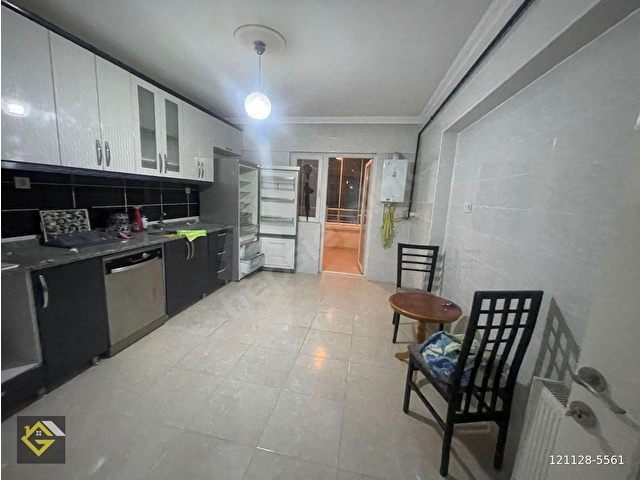 DURALİ ALIÇDA DOĞUKENT CAD. YAKINI KATTA 3+1 SATILIK DAİRE !!! - Görsel 2