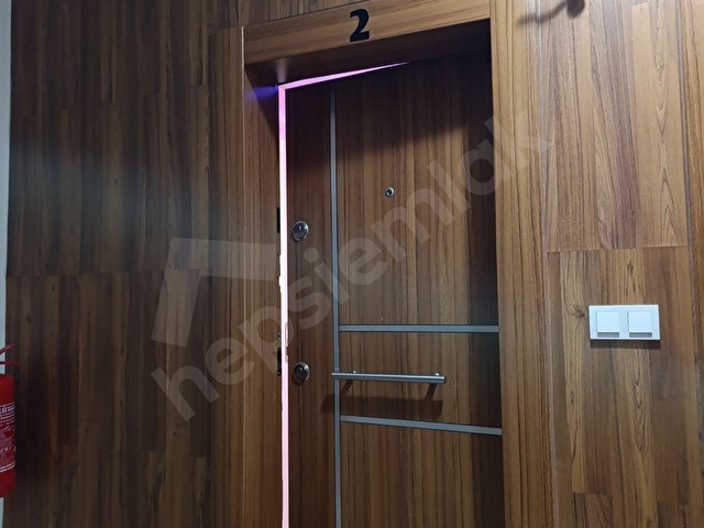 KUŞADASI MERKEZDE SATILIK KOMPLE LÜKS EŞYALI 2+1 DAİRE - Görsel 24