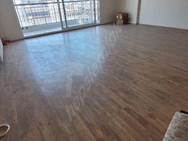 Eşrefpaşa izmirpark avm yani şok uzeri cift cephe kiralik daire