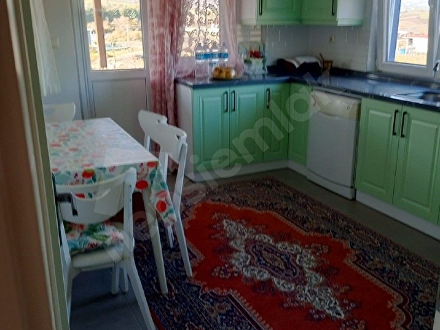 DOĞA MANZARALI, ŞEHİR MERKEZİNE YAKIN MÜSTAKİL EV VE BAHÇESİ - Görsel 9
