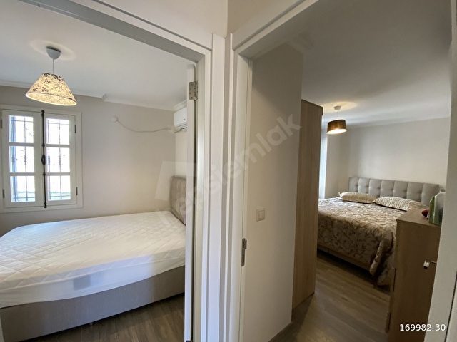 ÇEŞME MARİNA YAKINI ŞIK VERANDALI SATILIK DUBLEKS LÜKS 3+2 DAİRE - Görsel 26