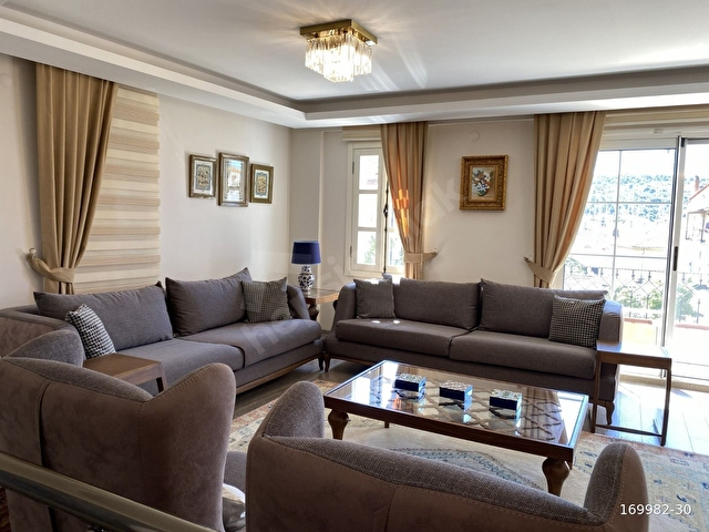 ÇEŞME MARİNA YAKINI ŞIK VERANDALI SATILIK DUBLEKS LÜKS 3+2 DAİRE - Görsel 19