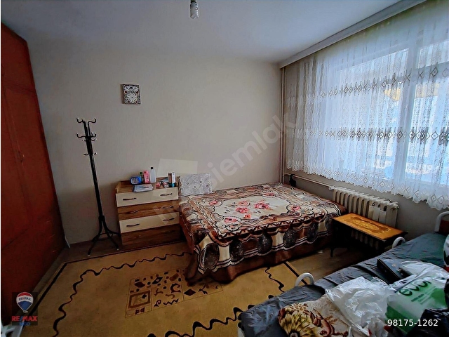 RE/MAX MODDAN F.ALTAY CADDESİ ÜZERİNDE BOŞ SATILIK 3+1 DAİRE - Görsel 11