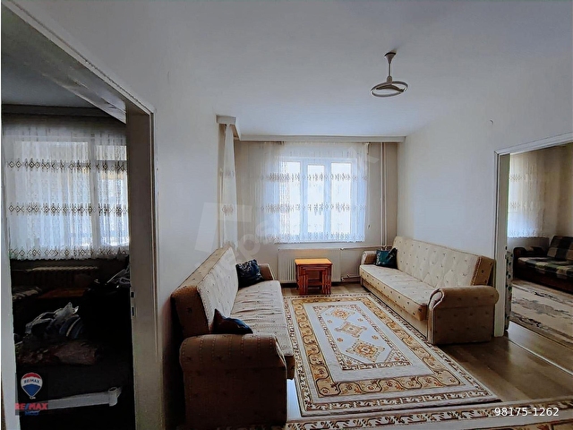 RE/MAX MODDAN F.ALTAY CADDESİ ÜZERİNDE BOŞ SATILIK 3+1 DAİRE - Görsel 9