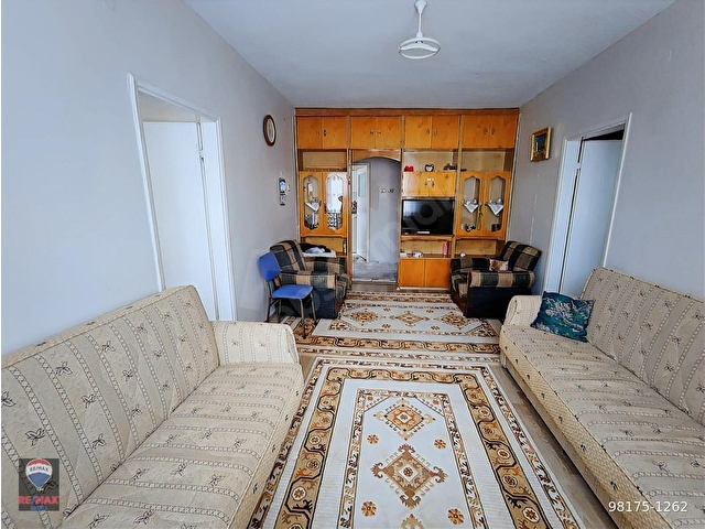 RE/MAX MODDAN F.ALTAY CADDESİ ÜZERİNDE BOŞ SATILIK 3+1 DAİRE - Görsel 10