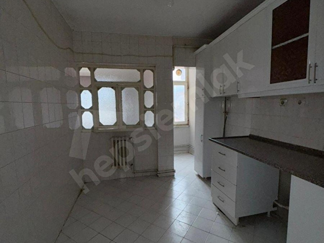 NUSRATİYE MAHALLESİNDE 3+1 KİRALIK DAİRE - Görsel 6