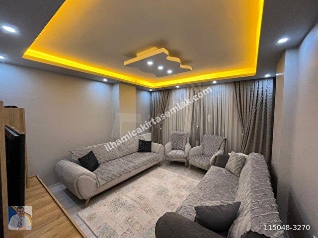 ALİPAŞA MAHALLESİNDE SATILIK ARAÇ TAKASLI 4+1 SİTE İÇİ DAİRE